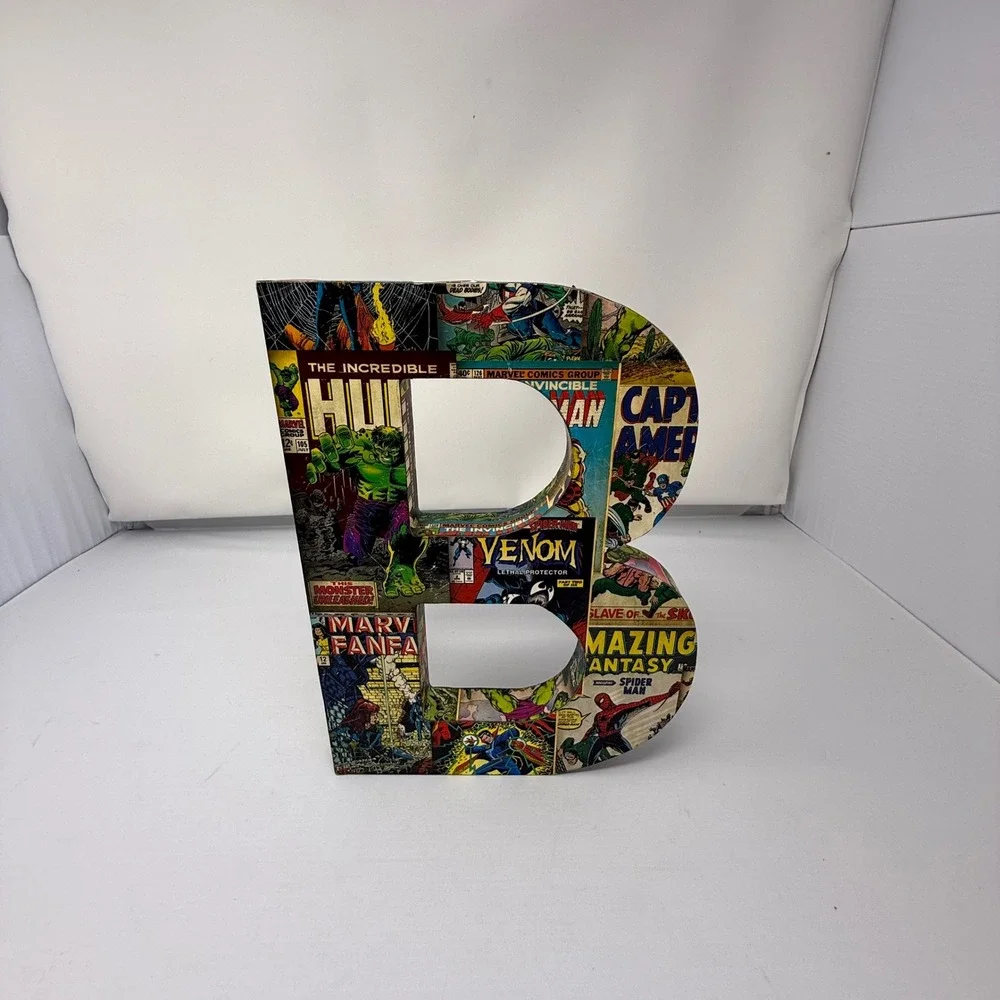 Marvel Comics Wood Wall Letter B Decor Hulk Iron Man Spider-Man Venom Multicolor
